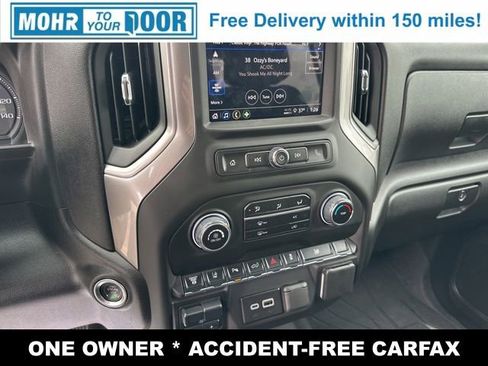 Used 2025 Chevrolet Silverado 2500 Custom w/ Custom Value Package image 18