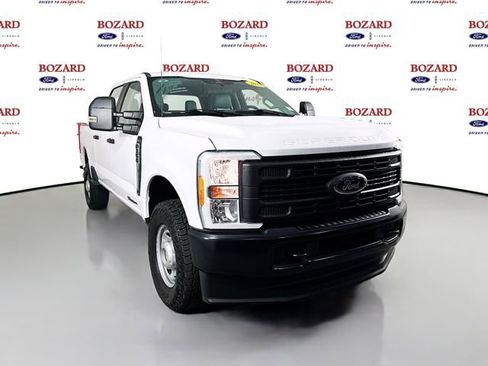 Used 2023 Ford F350 XL image 1
