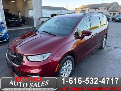 Used 2022 Chrysler Pacifica Touring-L