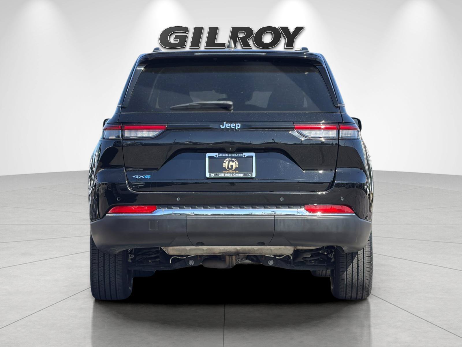 Used 2023 Jeep Grand Cherokee 4WD 4xe image 5