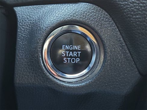 Used 2019 Toyota RAV4 Adventure image 23