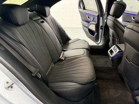Used 2023 Mercedes-Benz S 580 4MATIC Sedan w/ AMG Line image 18