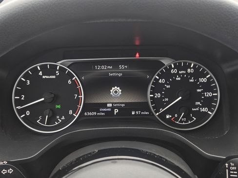 Used 2022 Nissan Rogue SV image 17