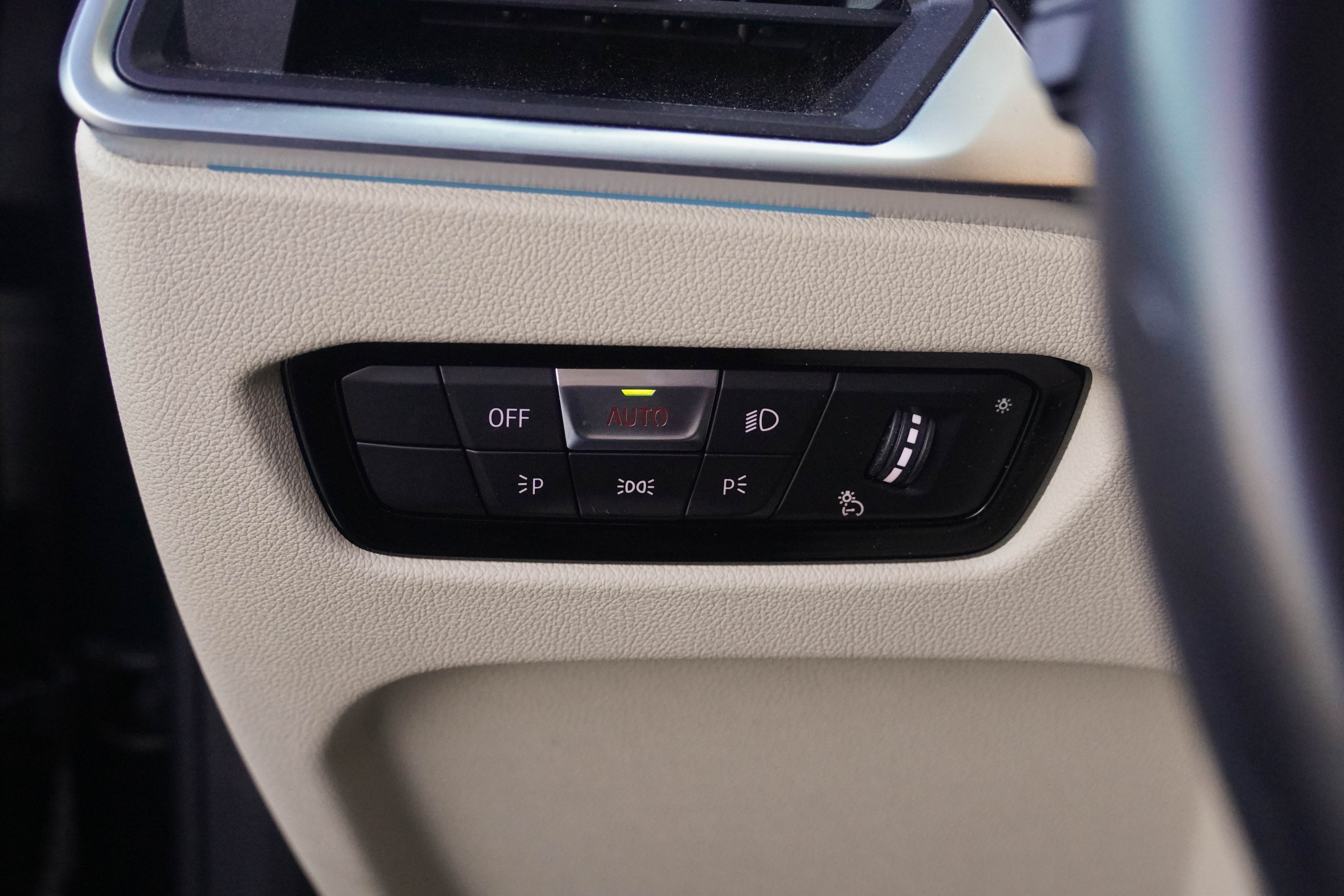 Certified 2024 BMW i4 eDrive35 w/ Premium Package RWD image 17