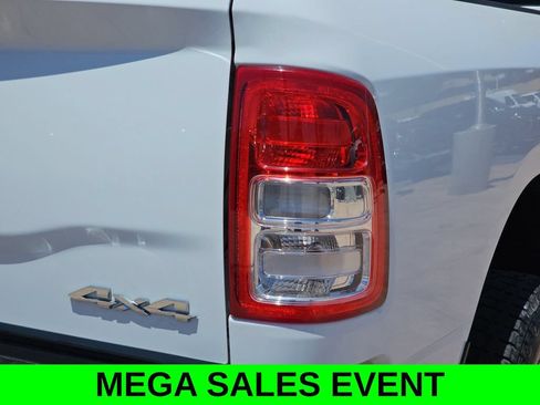 Used 2021 RAM 2500 Big Horn AWD/4WD image 38