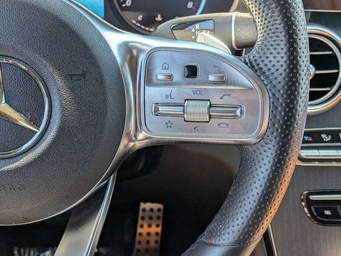 Used 2022 Mercedes-Benz GLC 300 image 32