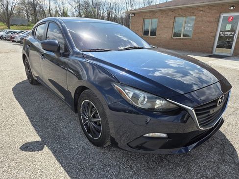 Used 2016 MAZDA MAZDA3 i Sport image 3