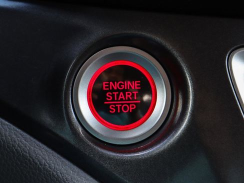 Used 2016 Honda Pilot LX image 10