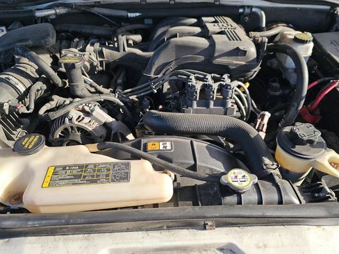 Used 2010 Ford Explorer Eddie Bauer AWD/4WD image 19