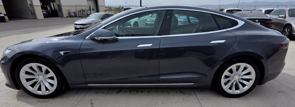 Used 2020 Tesla Model S Long Range AWD/4WD image 6