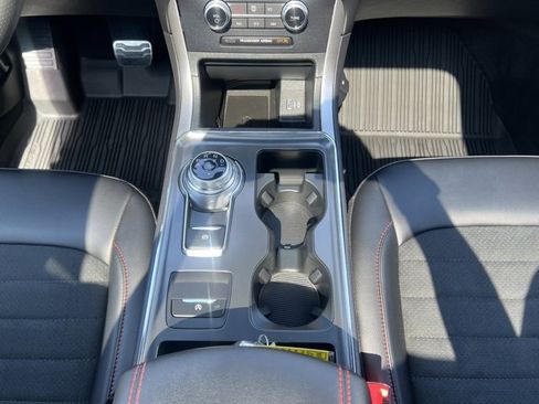 Used 2024 Ford Edge ST-Line image 21