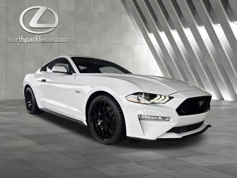 Used 2023 Ford Mustang GT Premium image 5