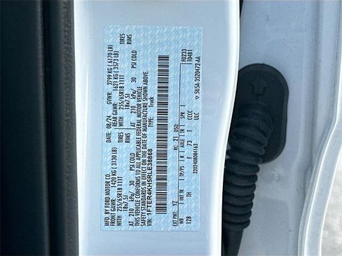 Certified 2024 Ford Ranger Lariat w/ FX4 Off-Road Package image 31