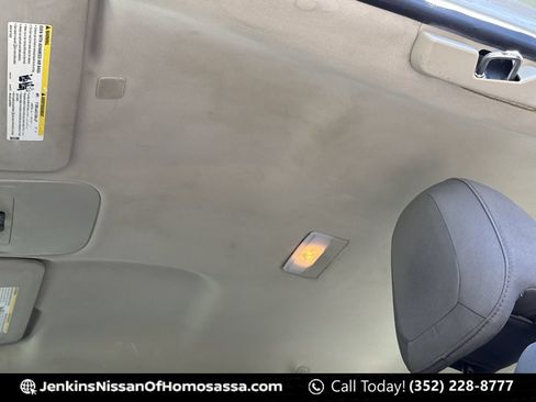 Used 2021 Chevrolet Colorado W/T RWD image 33