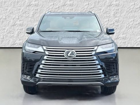 New 2026 Lexus LX 600 4WD w/ Luxury Package image 8