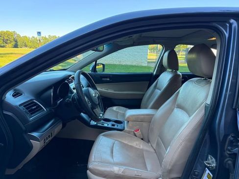 Used 2015 Subaru Legacy 2.5i Limited AWD/4WD image 7