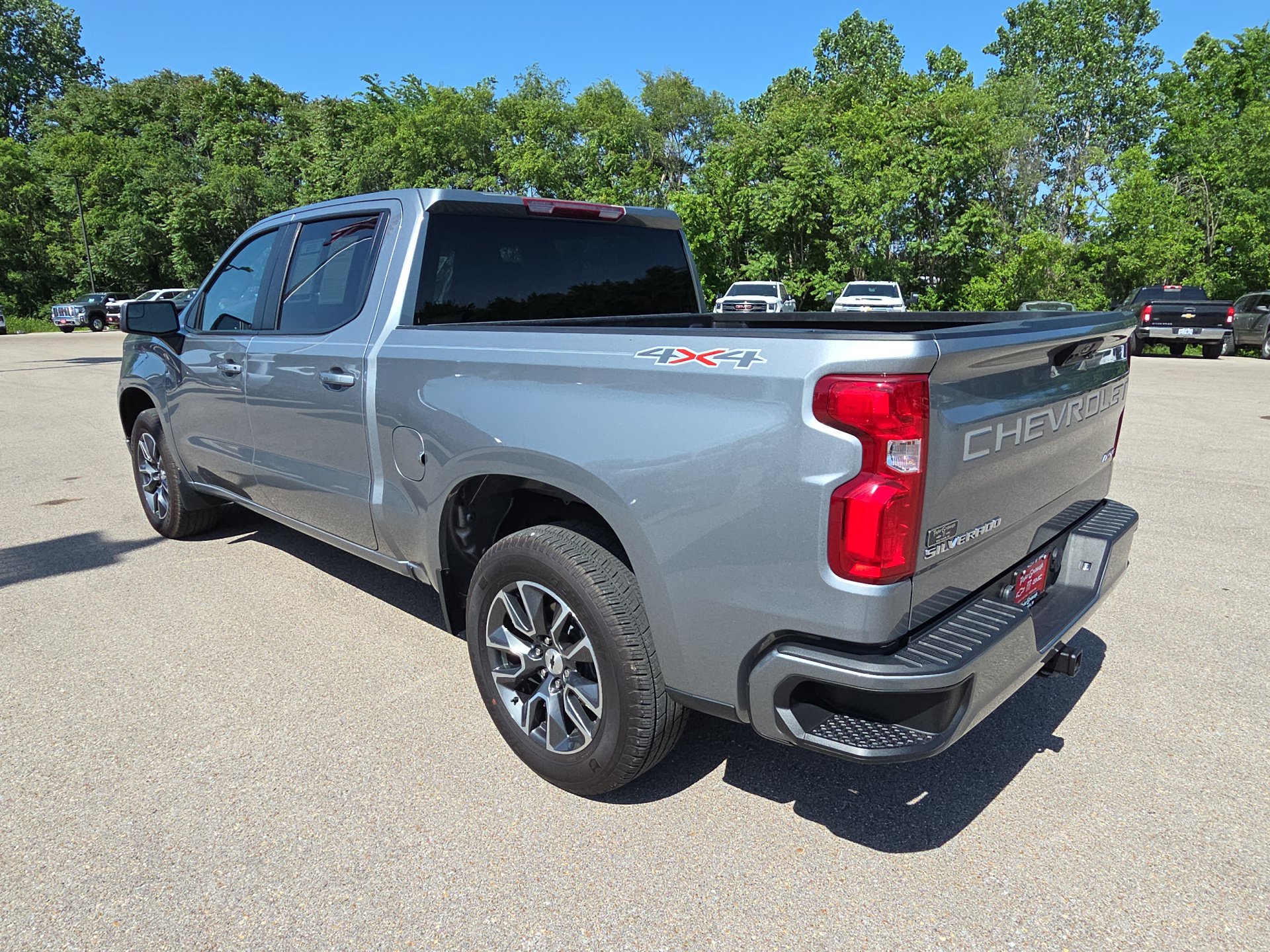Used 2023 Chevrolet Silverado 1500 RST AWD/4WD image 6