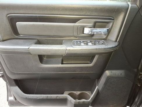 Used 2017 RAM 1500 Rebel w/ Luxury Group image 22