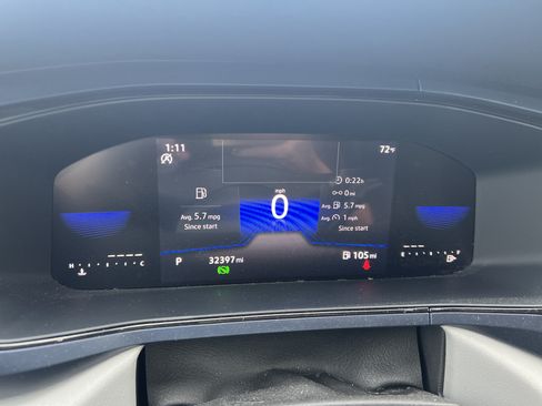 Certified 2023 Volkswagen Taos SE FWD image 19