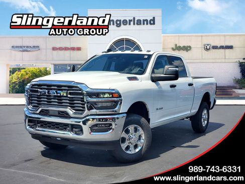 New 2026 RAM 2500 Big Horn AWD/4WD image 1