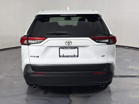 Used 2025 Toyota RAV4 LE FWD image 6