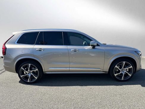 Used 2026 Volvo XC90 B6 Core w/ Protection Package Premier AWD/4WD image 2