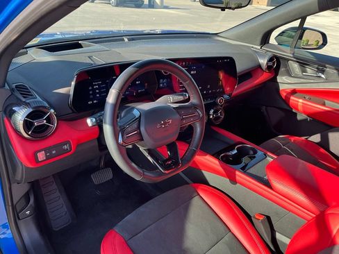 Used 2024 Chevrolet Blazer EV RS RWD image 12