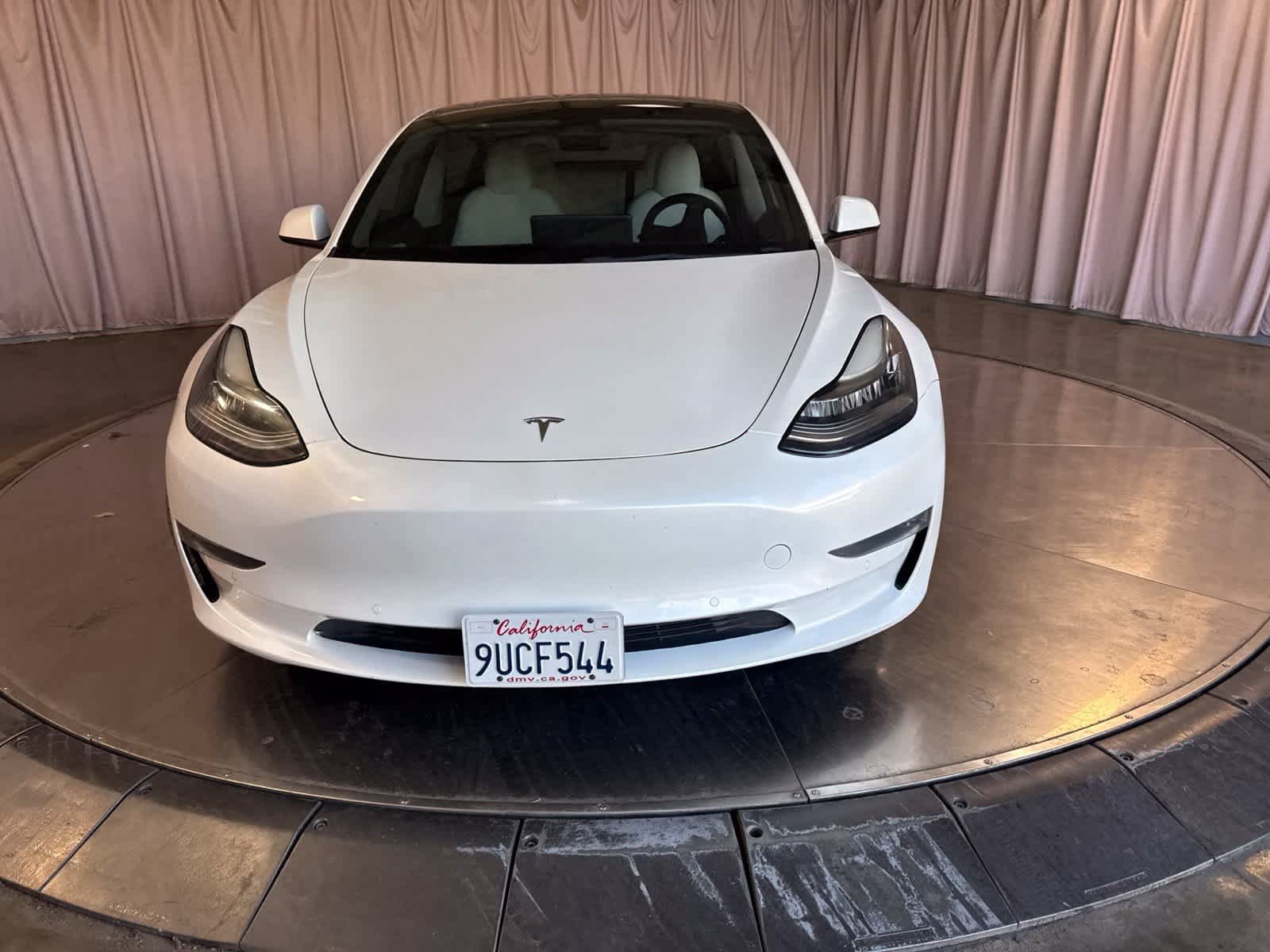 Used 2022 Tesla Model 3 Long Range AWD/4WD image 2