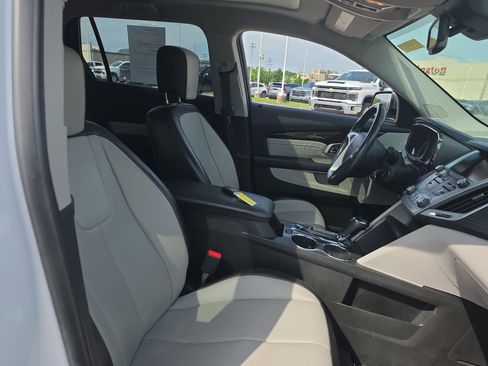 Used 2017 GMC Terrain Denali AWD/4WD image 9