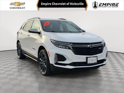 Used 2023 Chevrolet Equinox RS image 1