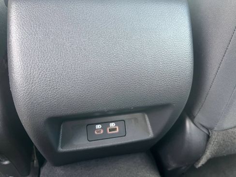 Used 2025 Nissan Altima 2.5 SV FWD image 23