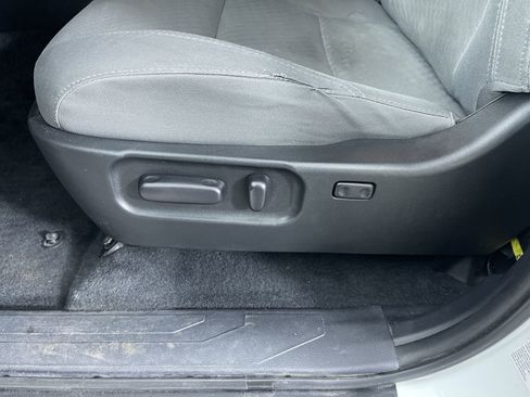 Used 2020 Toyota Tacoma SR5 image 13