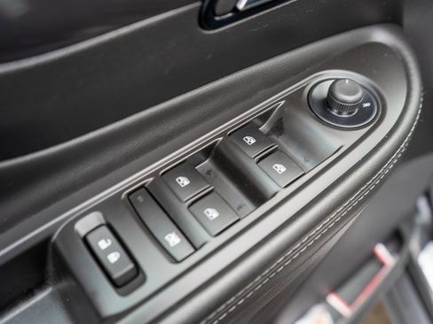 Used 2022 Buick Encore Preferred w/ Safety Package image 17