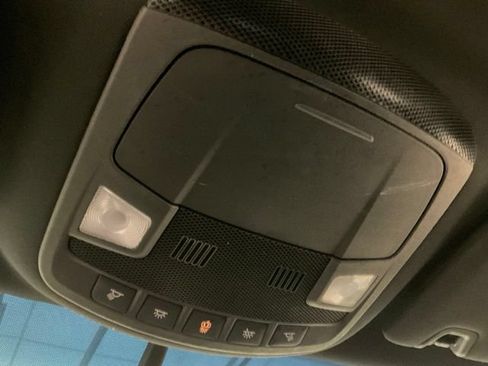 Used 2017 Lincoln MKX Premiere FWD image 16