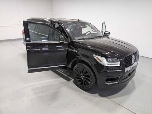 Used 2020 Lincoln Navigator L Reserve w/ Equipment Group 208A Reserve image 15