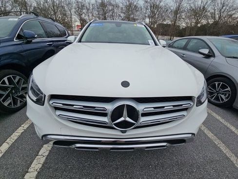 Used 2021 Mercedes-Benz GLC 300 4MATIC w/ Premium Package image 3