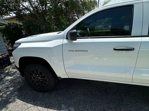 Used 2026 Chevrolet Colorado W/T w/ WT Custom Package RWD image 2