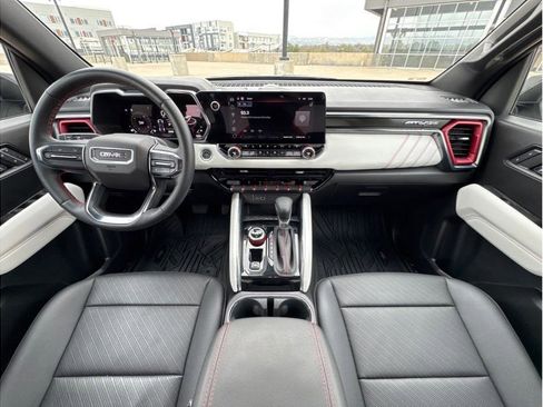 Used 2024 GMC Canyon AT4X w/ AT4X AEV Edition image 14