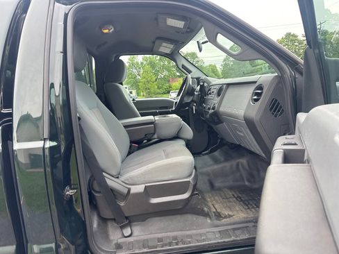 Used 2012 Ford F250 XL w/ PWR Equipment Group AWD/4WD image 10