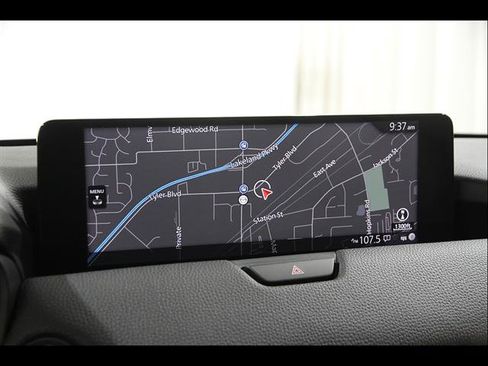 Certified 2025 MAZDA CX-70 Plug-In Hybrid w/ Premium Pkg AWD/4WD image 10