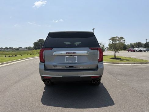 Used 2023 GMC Yukon Denali RWD image 4