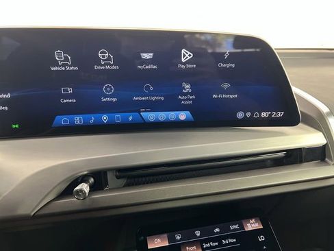 Used 2026 Cadillac Vistiq Sport w/ LPO, Floor Liner Package AWD/4WD image 13