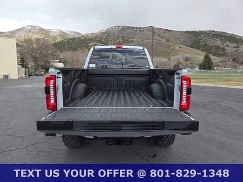New 2025 Ford F250 Lariat w/ Lariat Ultimate Package AWD/4WD image 5