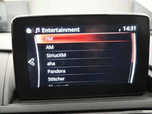 Used 2021 MAZDA MX-5 Miata Grand Touring RWD image 12