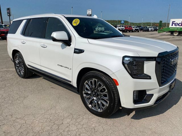 Used 2023 GMC Yukon Denali Ultimate AWD/4WD image 8