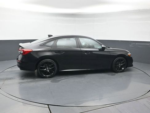 Used 2024 Honda Civic Sport image 8