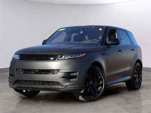 Used 2023 Land Rover Range Rover Sport SE Dynamic image 1