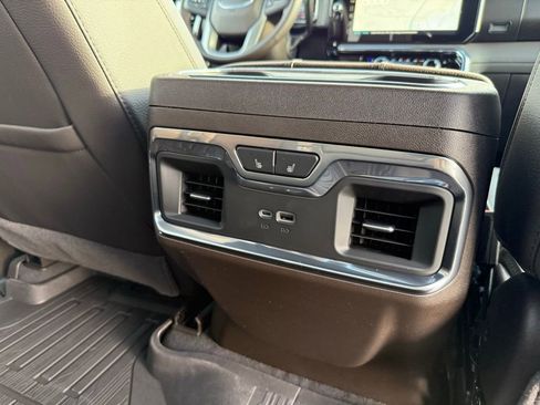 New 2026 GMC Sierra 2500 Denali w/ Denali Reserve Package image 18