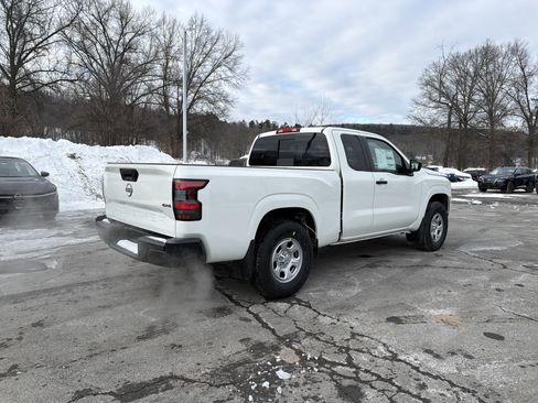 New 2026 Nissan Frontier S image 5