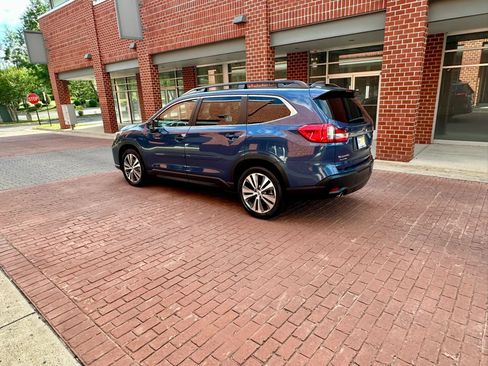 Used 2021 Subaru Ascent Premium w/ Sport Package AWD/4WD image 4